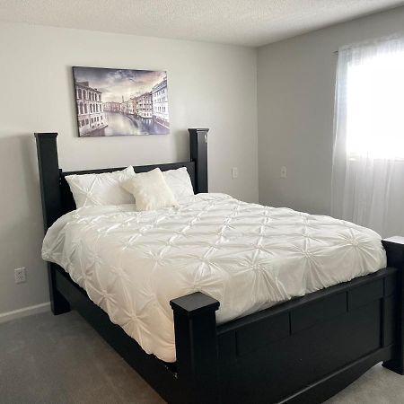 Spacious 1King Bd/2Queen Bd/* 1 Mile From I-85 Lexington Exterior photo