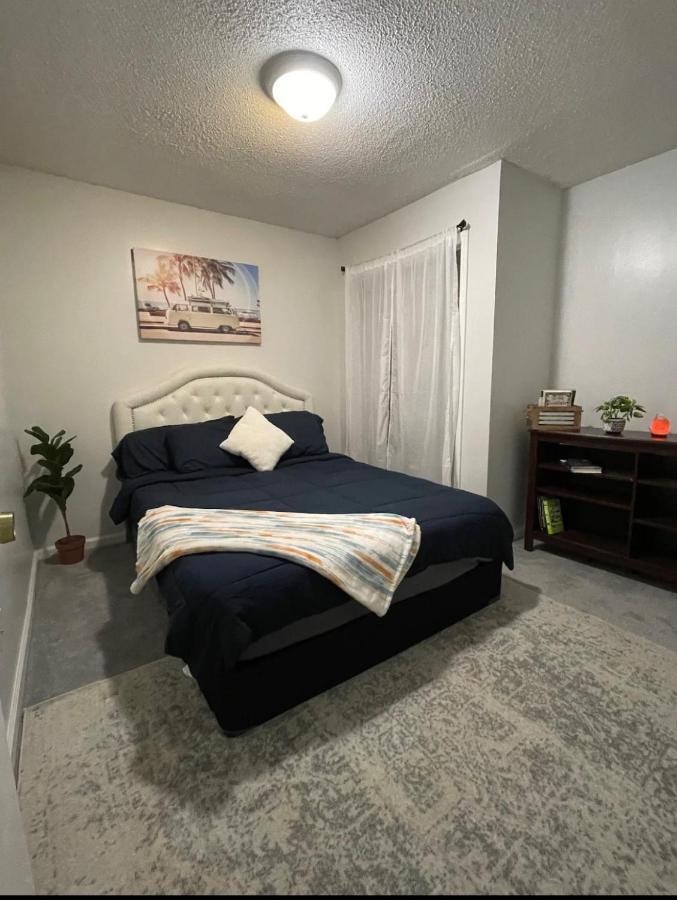 Spacious 1King Bd/2Queen Bd/* 1 Mile From I-85 Lexington Exterior photo